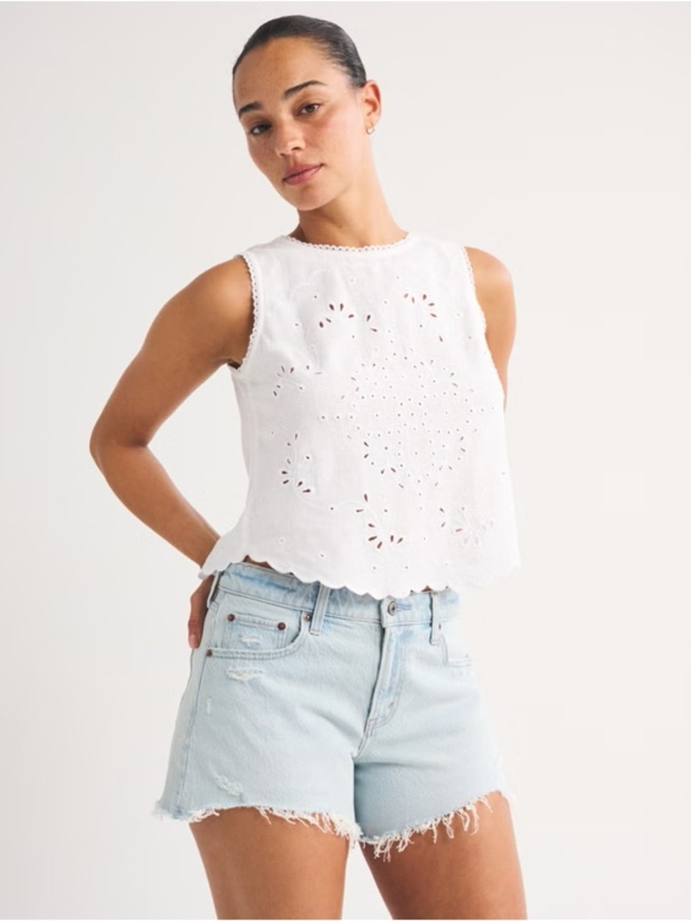 Abercrombie & Fitch - A-Line Short, Mid Rise, Curve Love